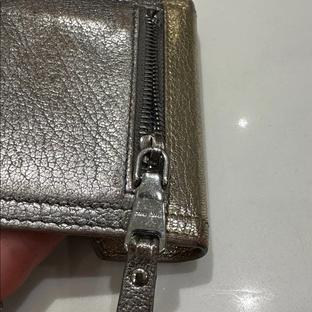 MIU MIU WALLET 💛🩶 - Picture 14 of 17